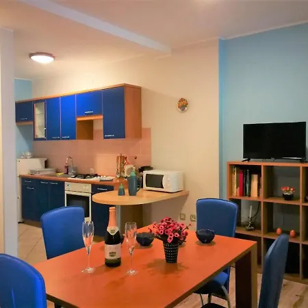 Bilic With Garden & Swimming Pool - 50m From The * Pjescana Uvala